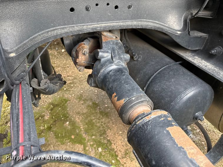 image for item YA0755 2021 Peterbilt 567 semi truck