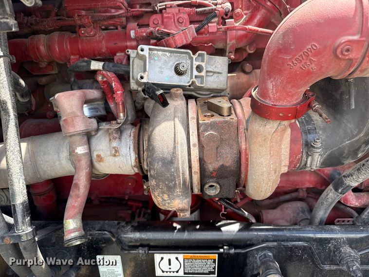 image for item YA0755 2021 Peterbilt 567 semi truck