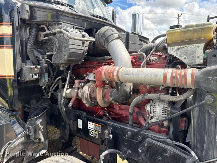 image for item YA0755 2021 Peterbilt 567 semi truck