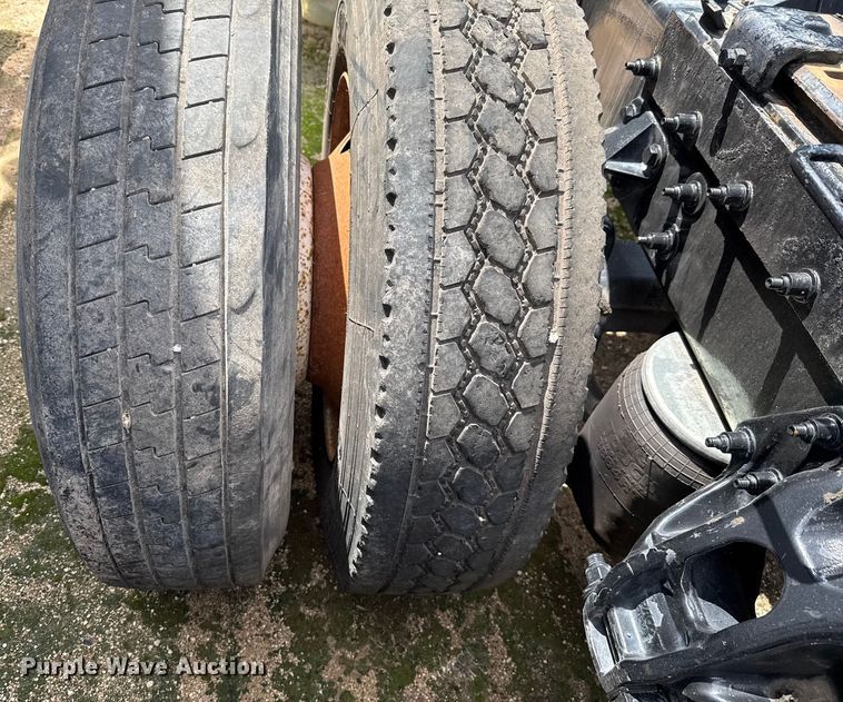 image for item YA0755 2021 Peterbilt 567 semi truck