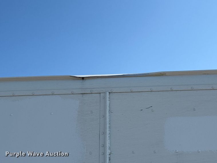 image for item YA0786 2014 Freightliner MT45 delivery truck