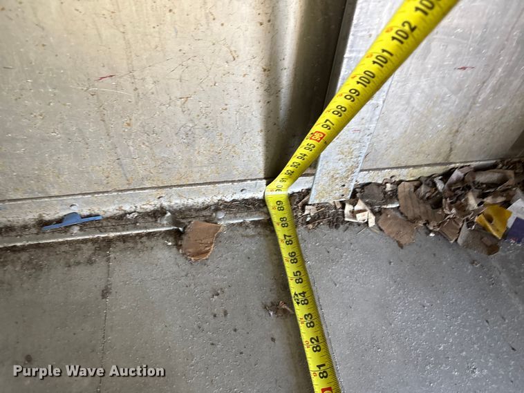 image for item YA0786 2014 Freightliner MT45 delivery truck