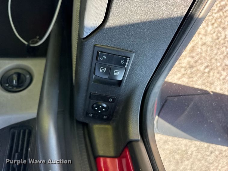 image for item YA0787 2019 Freightliner Cascadia semi truck