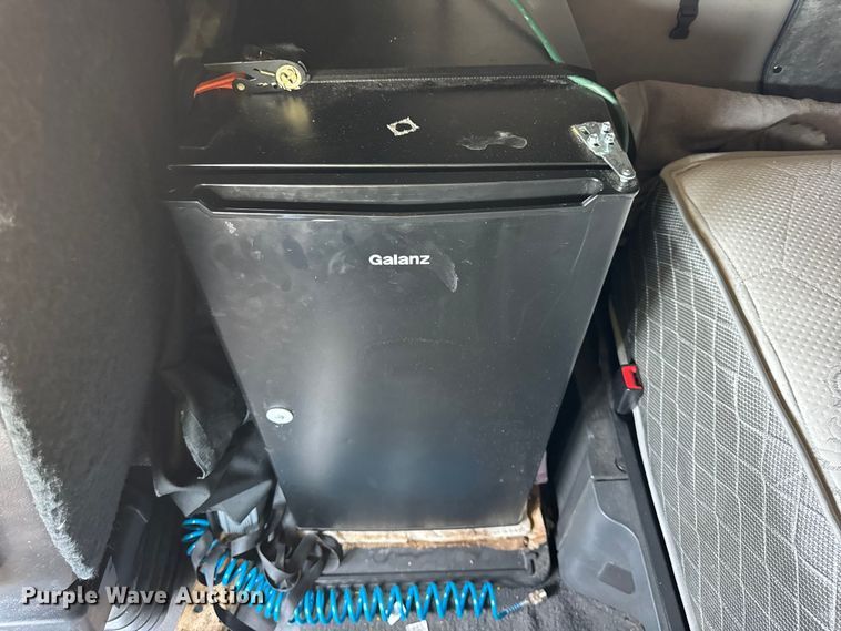 image for item YA0787 2019 Freightliner Cascadia semi truck