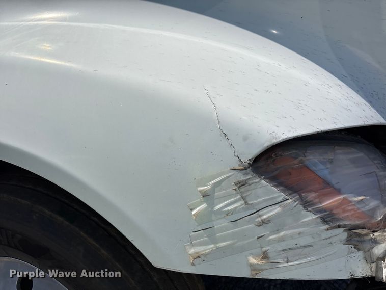 image for item YA0792 2019 International LT625 semi truck