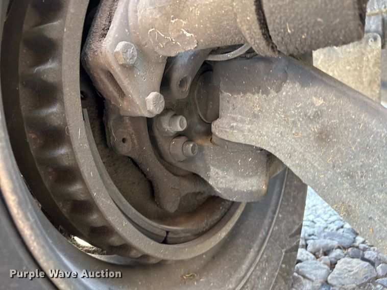 image for item YA0792 2019 International LT625 semi truck