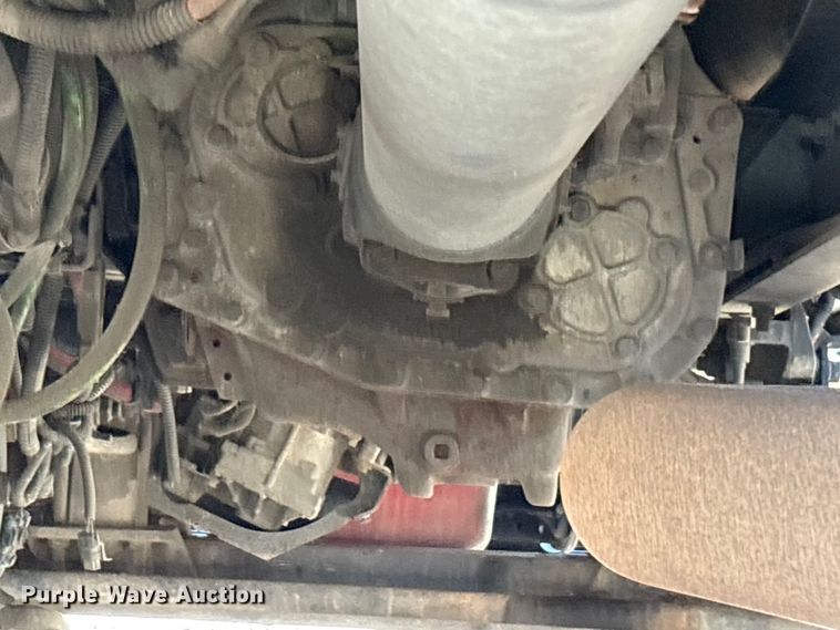 image for item YA0792 2019 International LT625 semi truck