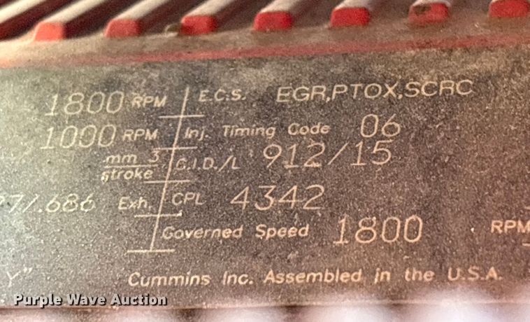 image for item YA0792 2019 International LT625 semi truck