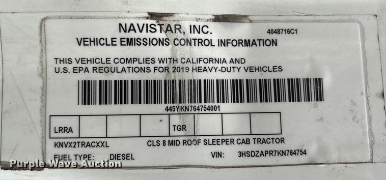 image for item YA0792 2019 International LT625 semi truck