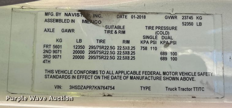 image for item YA0792 2019 International LT625 semi truck