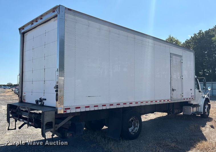 image for item YA0793 2019 Freightliner Business Class M2 box truck