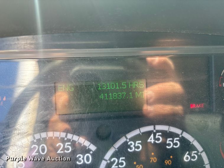 image for item YA0793 2019 Freightliner Business Class M2 box truck