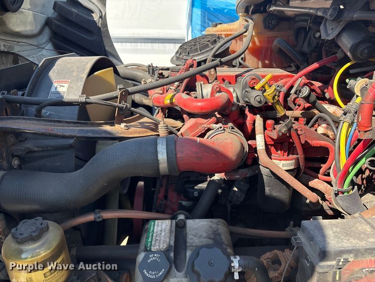 image for item YA0793 2019 Freightliner Business Class M2 box truck