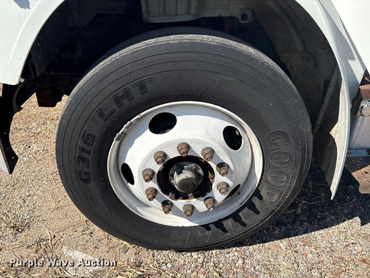 image for item YA0793 2019 Freightliner Business Class M2 box truck