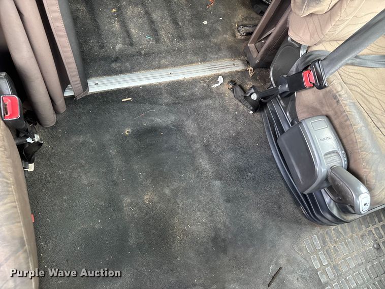 image for item YA0856 2017 Volvo VNL semi truck