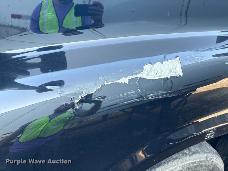 image for item YA0858 2015 Freightliner Cascadia semi truck