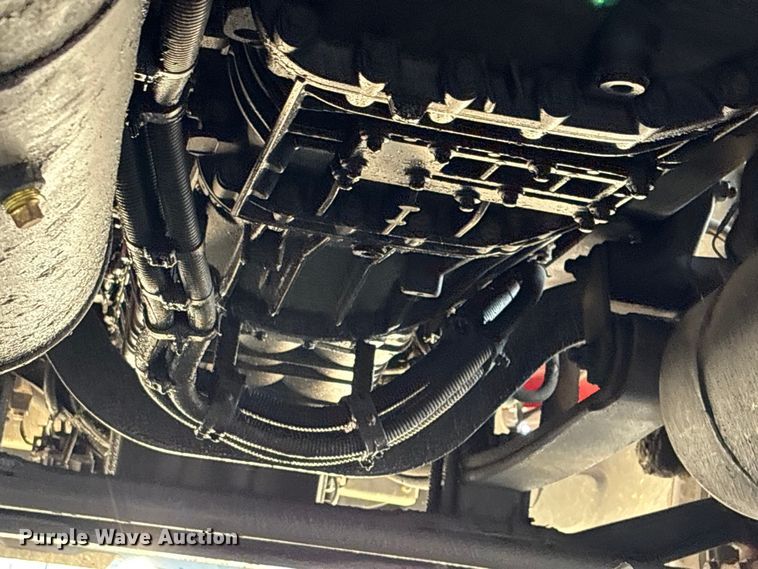 image for item YA0988 2016 Freighliner Cascadia 125 semi truck