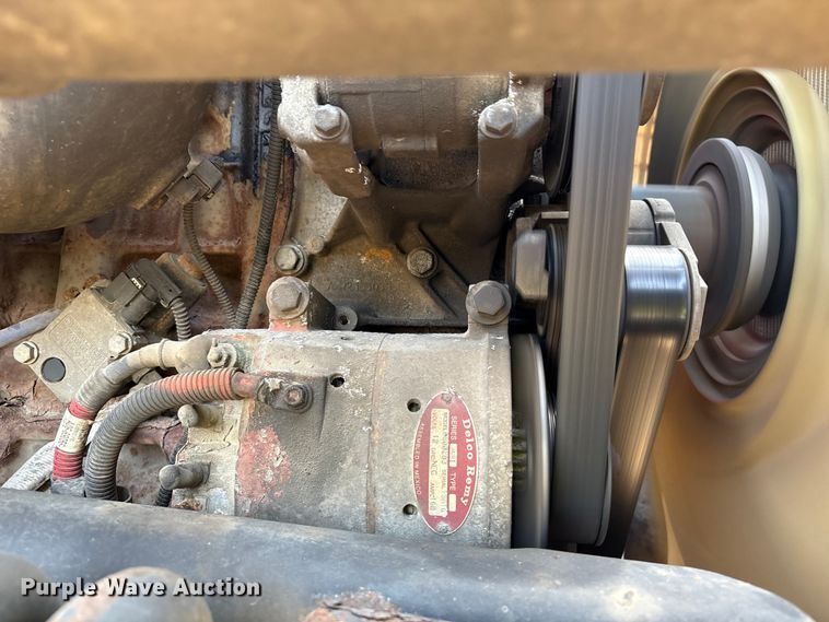 image for item YA0988 2016 Freighliner Cascadia 125 semi truck