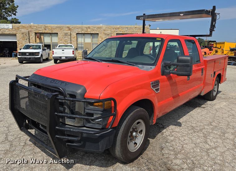 image for item DE2211 2008 Ford F250 Super Duty Crew Cab utility bed pickup truck