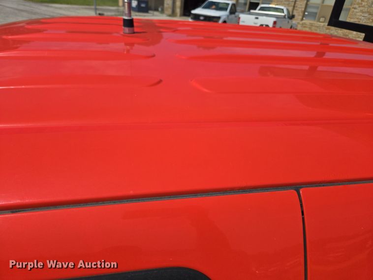 image for item DE2211 2008 Ford F250 Super Duty Crew Cab utility bed pickup truck