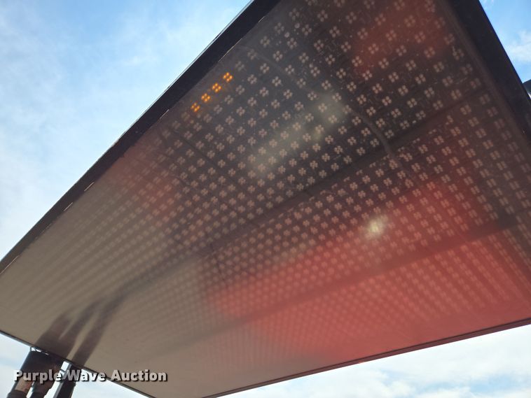 image for item DE2211 2008 Ford F250 Super Duty Crew Cab utility bed pickup truck