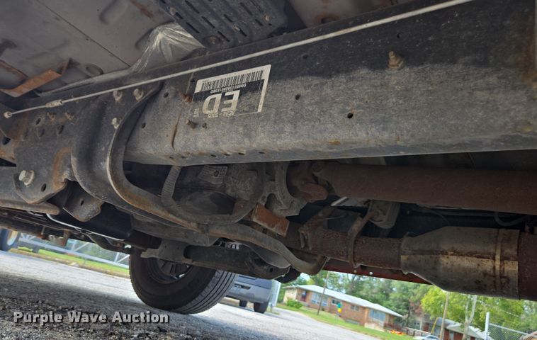 image for item DE2211 2008 Ford F250 Super Duty Crew Cab utility bed pickup truck