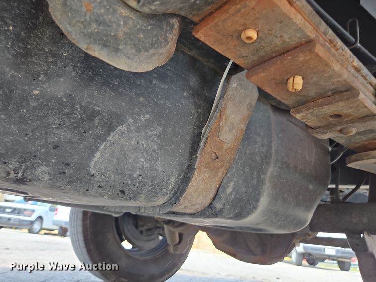 image for item DE2211 2008 Ford F250 Super Duty Crew Cab utility bed pickup truck