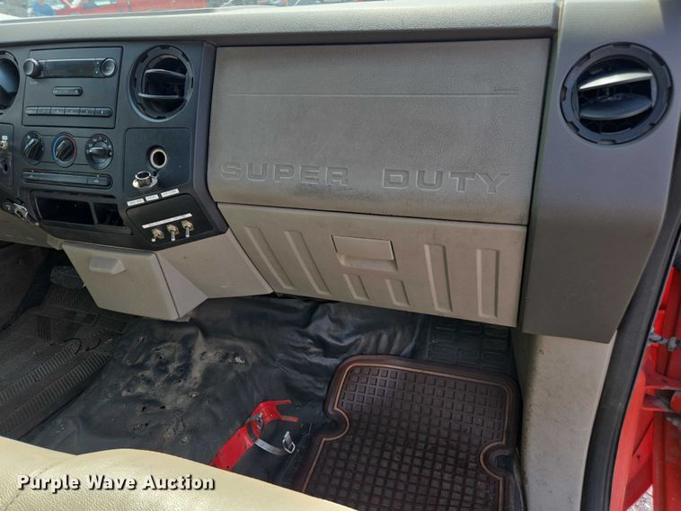 image for item DE2211 2008 Ford F250 Super Duty Crew Cab utility bed pickup truck