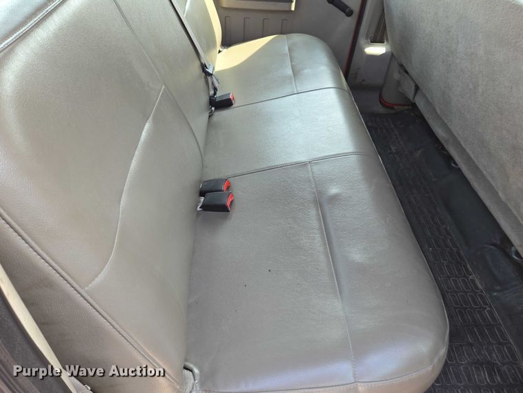 image for item DE2211 2008 Ford F250 Super Duty Crew Cab utility bed pickup truck