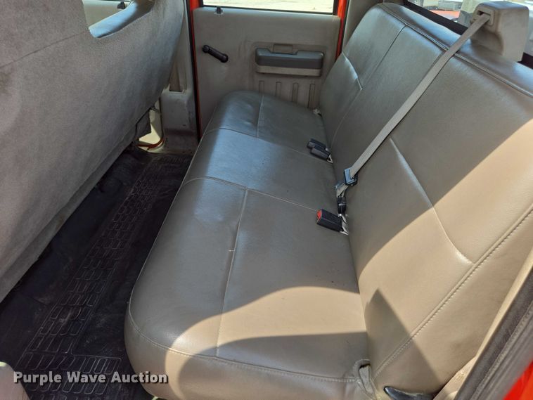 image for item DE2211 2008 Ford F250 Super Duty Crew Cab utility bed pickup truck