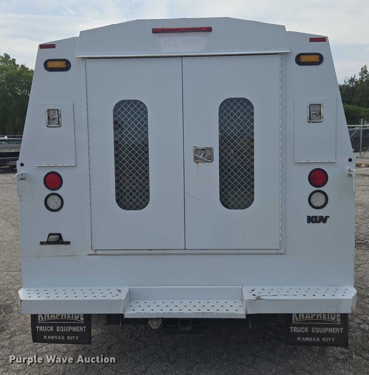 image for item DE2212 2016 Ford F350 Super Duty Crew Cab utility bed pickup truck