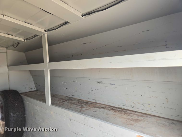 image for item DE2212 2016 Ford F350 Super Duty Crew Cab utility bed pickup truck