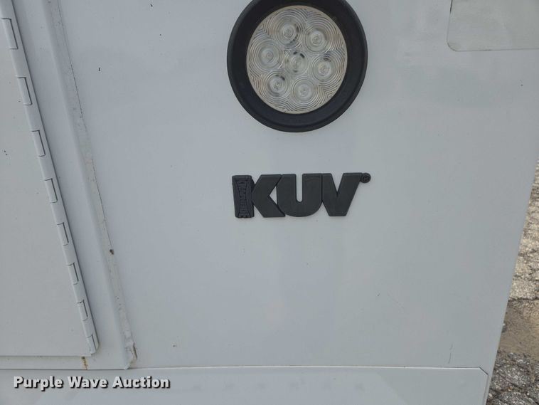 image for item DE2212 2016 Ford F350 Super Duty Crew Cab utility bed pickup truck