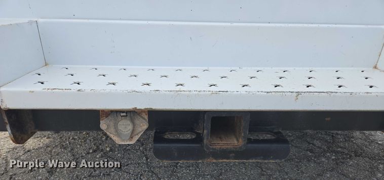 image for item DE2212 2016 Ford F350 Super Duty Crew Cab utility bed pickup truck