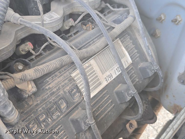 image for item DE2212 2016 Ford F350 Super Duty Crew Cab utility bed pickup truck