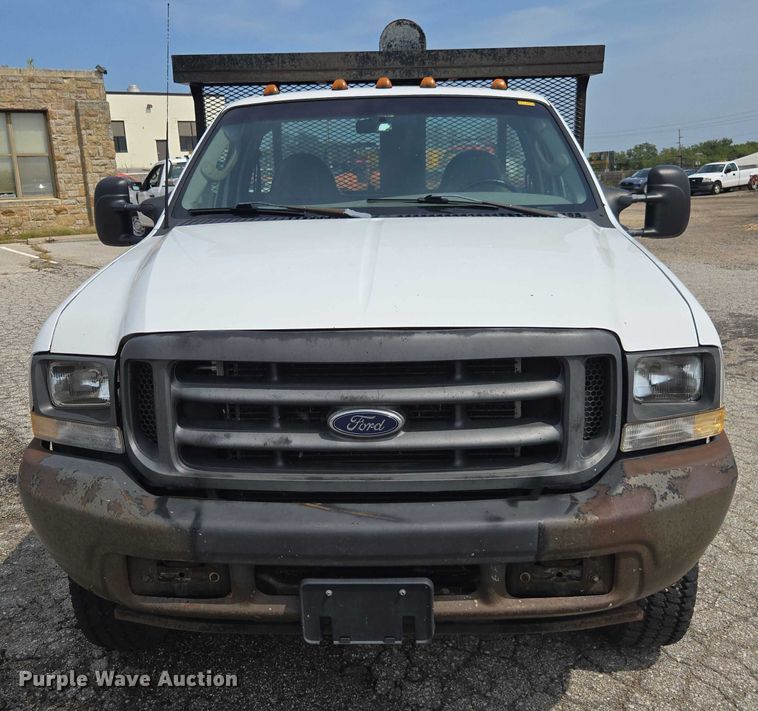 image for item DE2214 2003 Ford F450 Super Duty flatbed truck