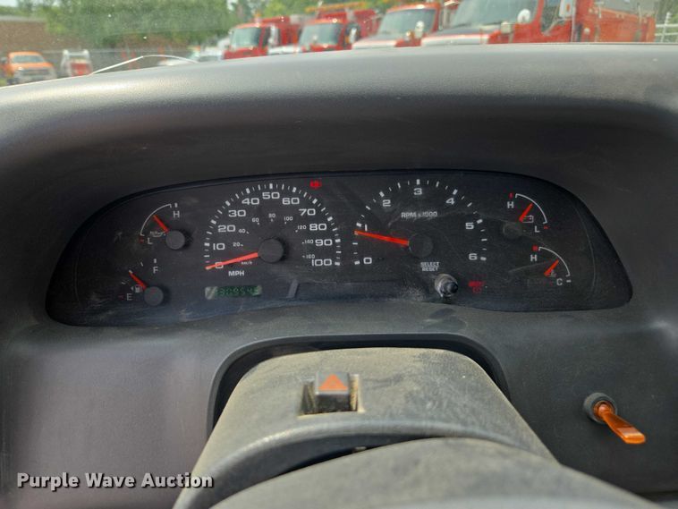 image for item DE2214 2003 Ford F450 Super Duty flatbed truck