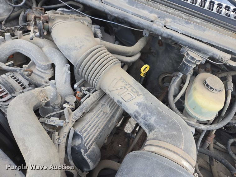 image for item DE2214 2003 Ford F450 Super Duty flatbed truck