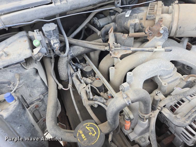 image for item DE2214 2003 Ford F450 Super Duty flatbed truck