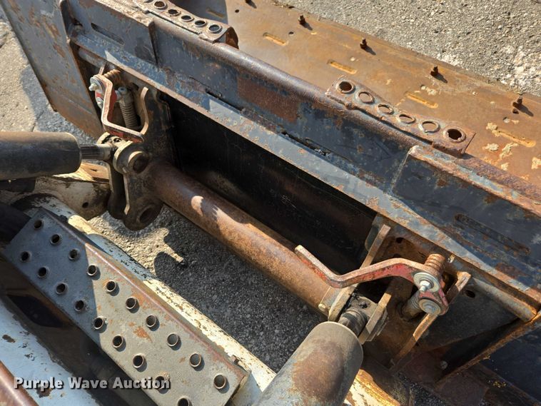 image for item DE2216 2007 Bobcat T300 tracked skid steer loader