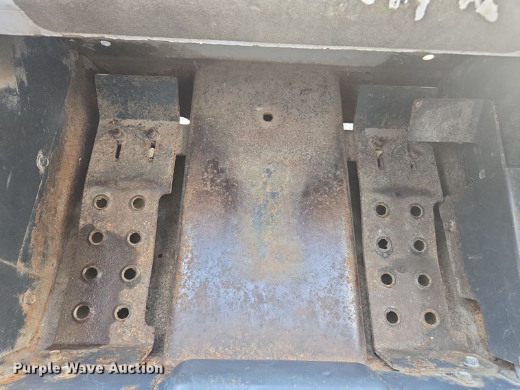 image for item DE2216 2007 Bobcat T300 tracked skid steer loader