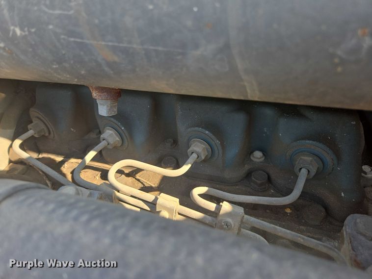 image for item DE2216 2007 Bobcat T300 tracked skid steer loader