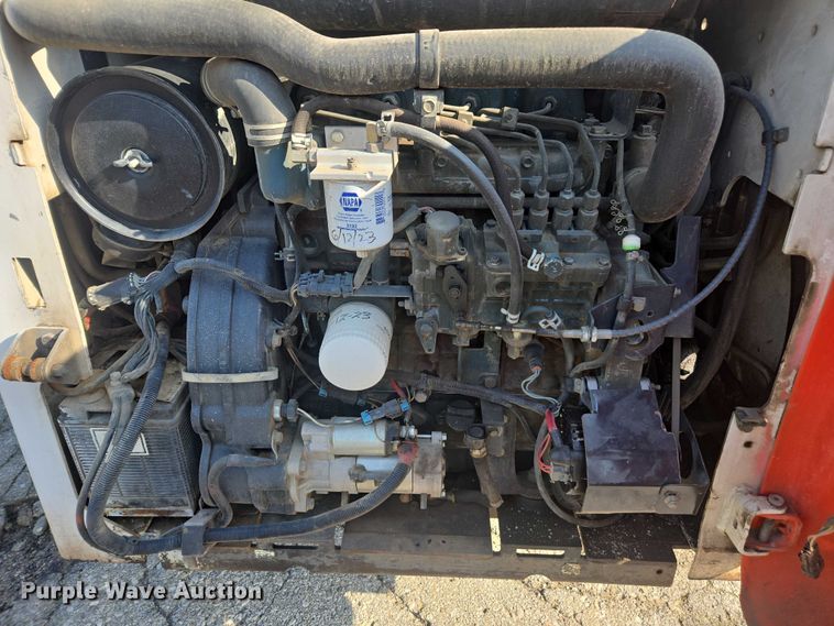 image for item DE2216 2007 Bobcat T300 tracked skid steer loader