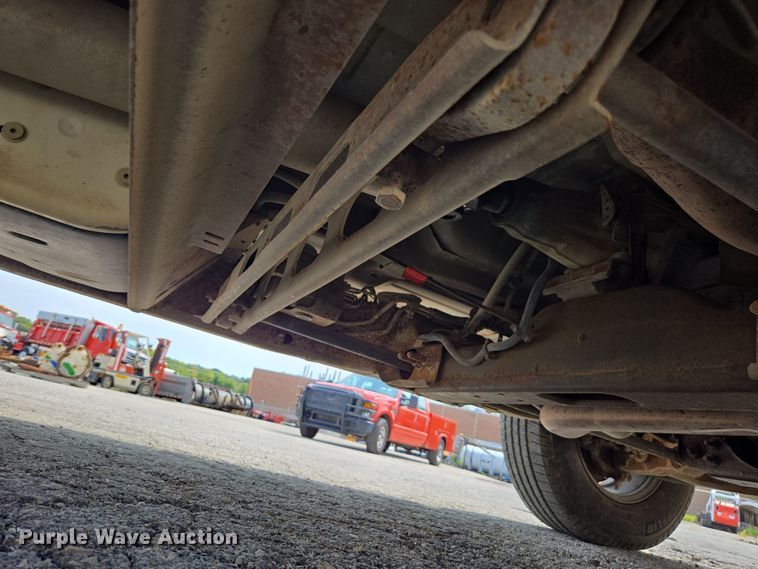 image for item DE2217 2006 Chevrolet Suburban 1500 SUV