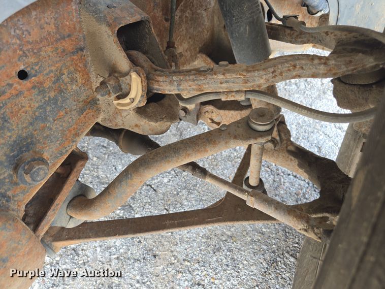 image for item DE2217 2006 Chevrolet Suburban 1500 SUV