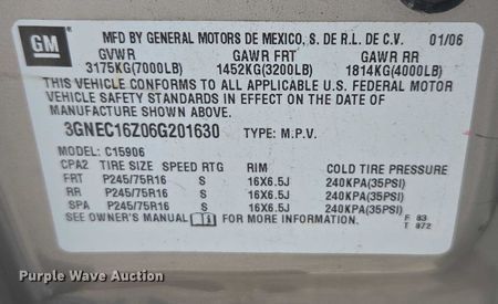 image for item DE2217 2006 Chevrolet Suburban 1500 SUV