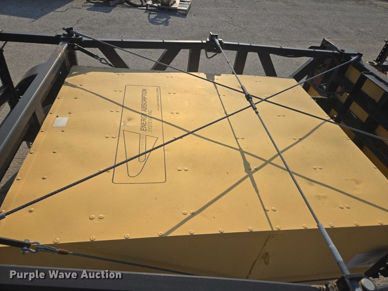 image for item DE2218 2013 Energy Absorption Systems crash attenuator trailer