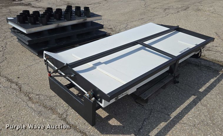 image for item DE2221 Truck parts