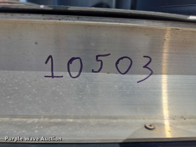 image for item DE2221 Truck parts