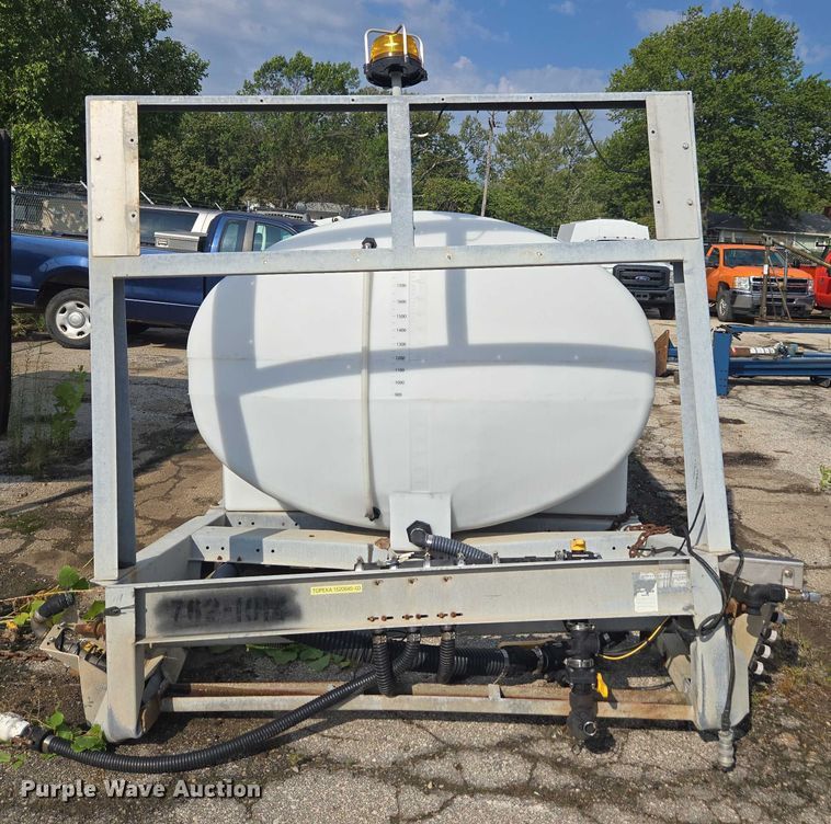 image for item DE2223 Monroe salt brine tank